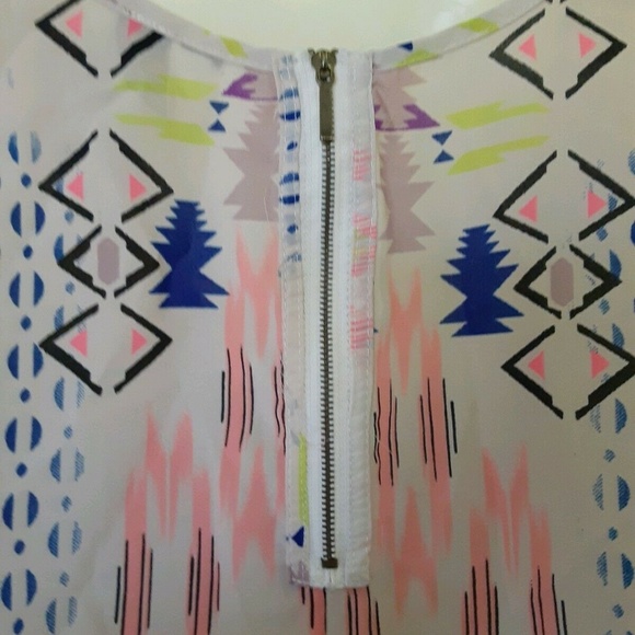 Tribal Print Vintage Ladies Blouse Vintage Long Size Large Vibrant Multi EUC - Picture 4 of 8